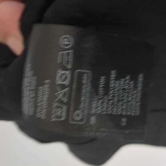 H&M Crop Top Women's SZ 10 Black and White Chevron Y2K Whimsigoth - Picture 6 of 8